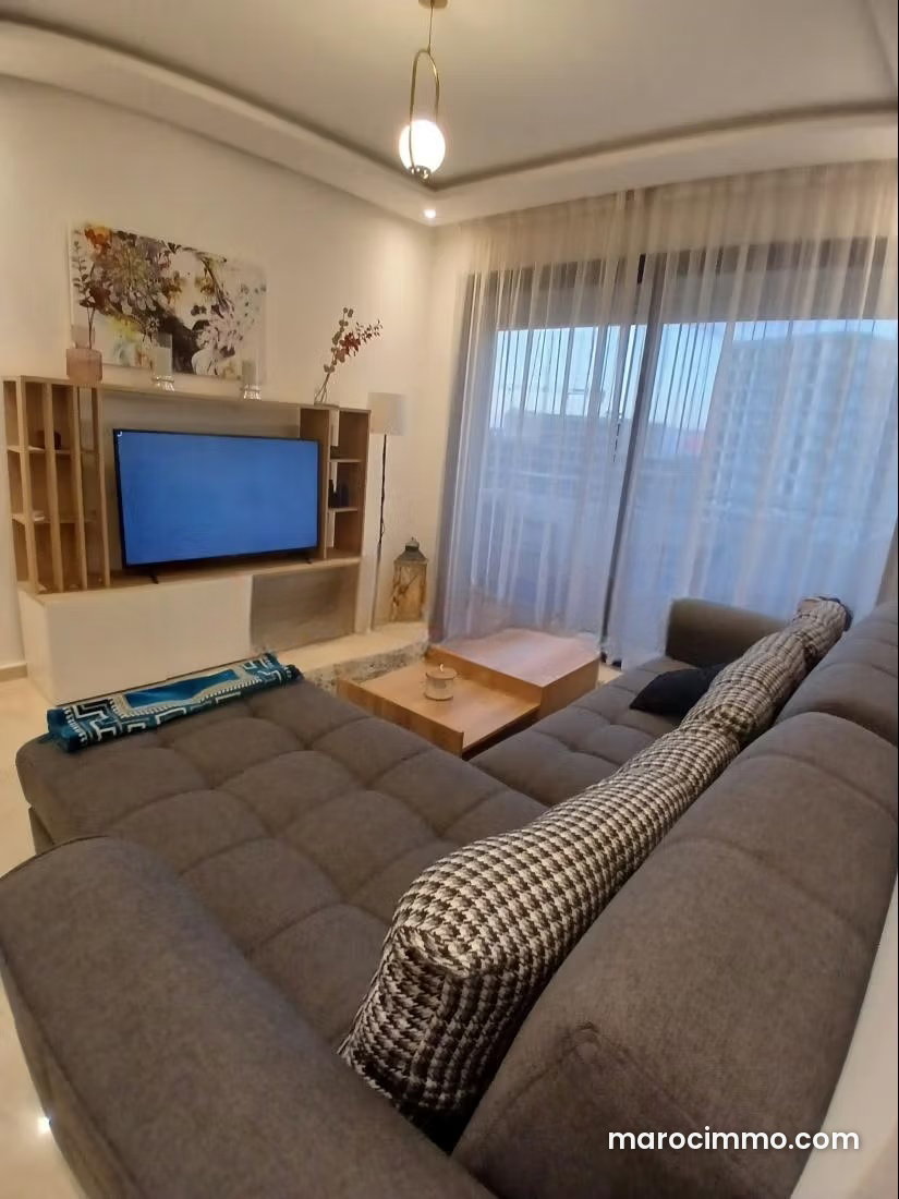 Furnished 60 sqm apartment with terrace and pool, Riyad, Rabat — Rabat