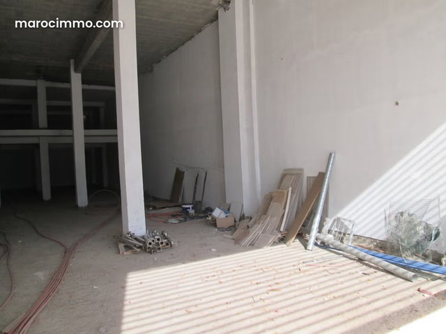 Local commercial a louer au RIVIERA — 3