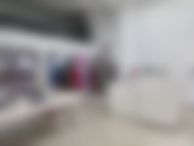 محل تجاري مشرق للبيع بحي فيرمي بريتون بالدار البيضاء — 3