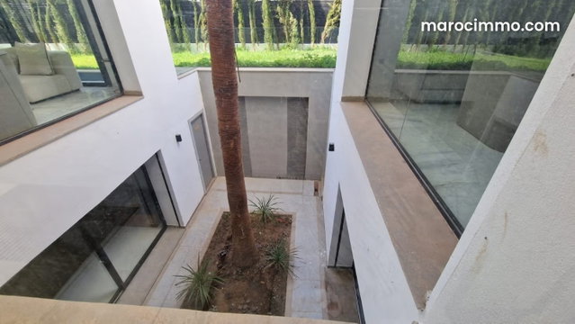 Beautiful Fully Furnished Villa in Ville Verte — 4