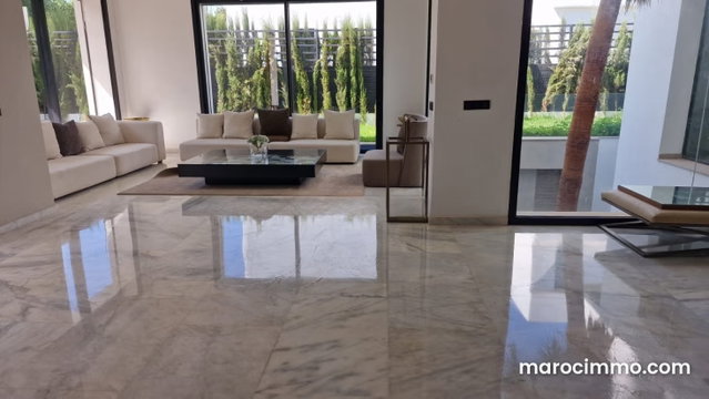 Beautiful Fully Furnished Villa in Ville Verte — 2