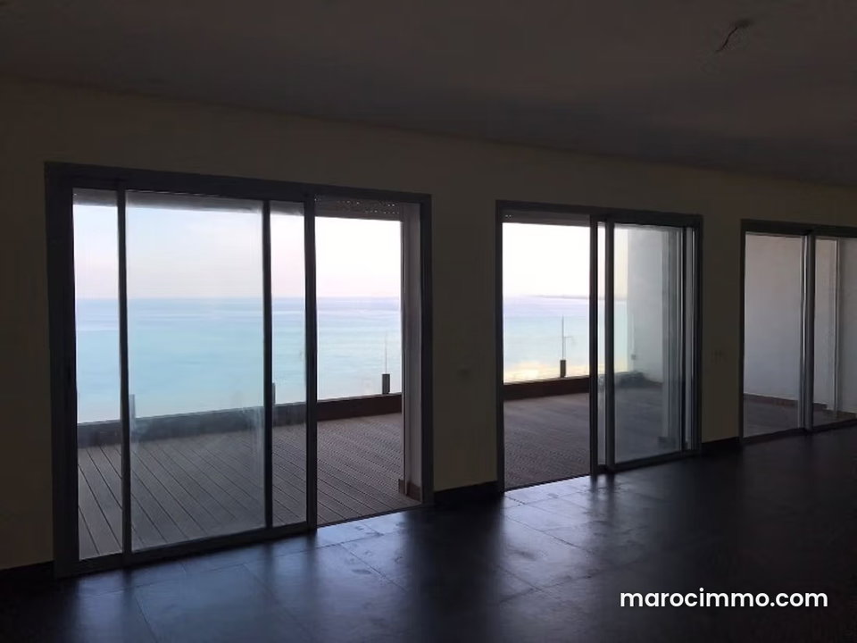 Apartment for Rent at the Marina