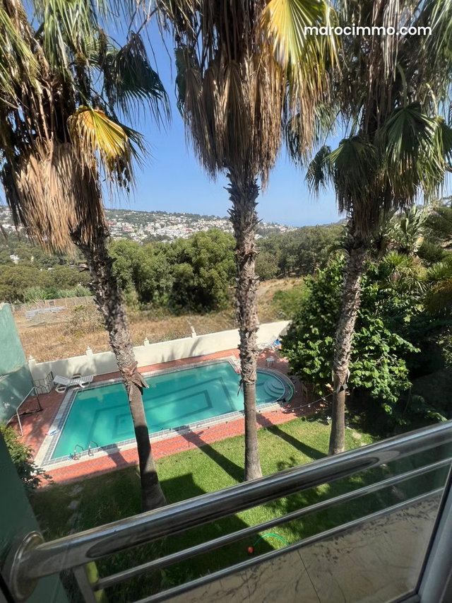 Villa with Pool – Moujahidine Quarter — 2