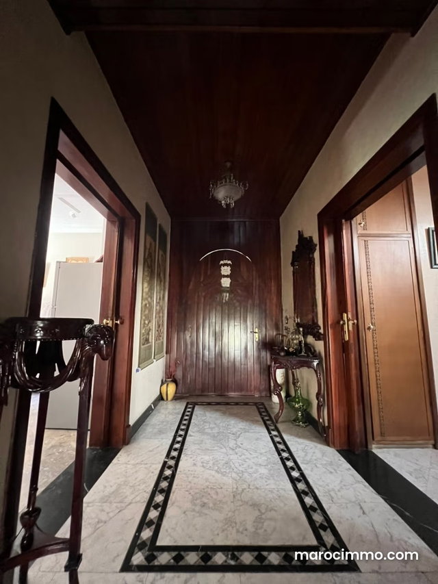 Villa with Pool – Moujahidine Quarter — 5