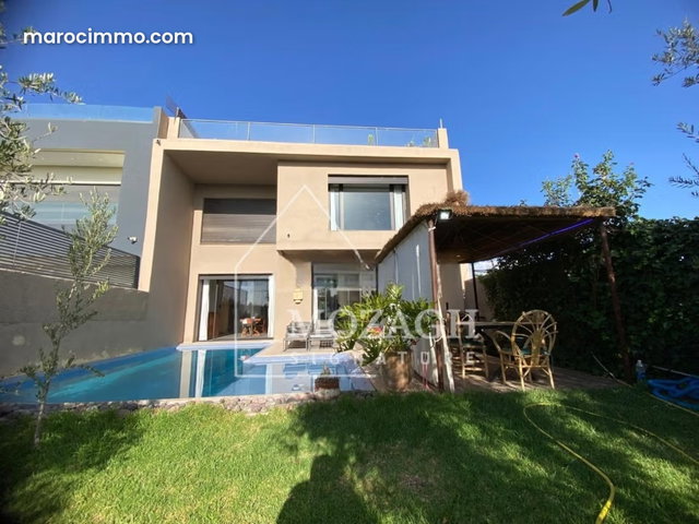 Magnifique villa piscine sur résidence golfique — 2