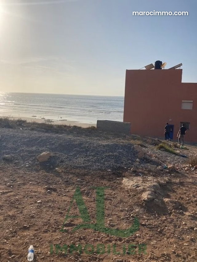 Terrain r1 bord de mer — 2