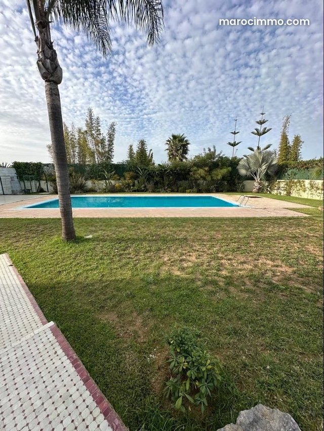 Très belle villa meublé à louer à Souissi — 2