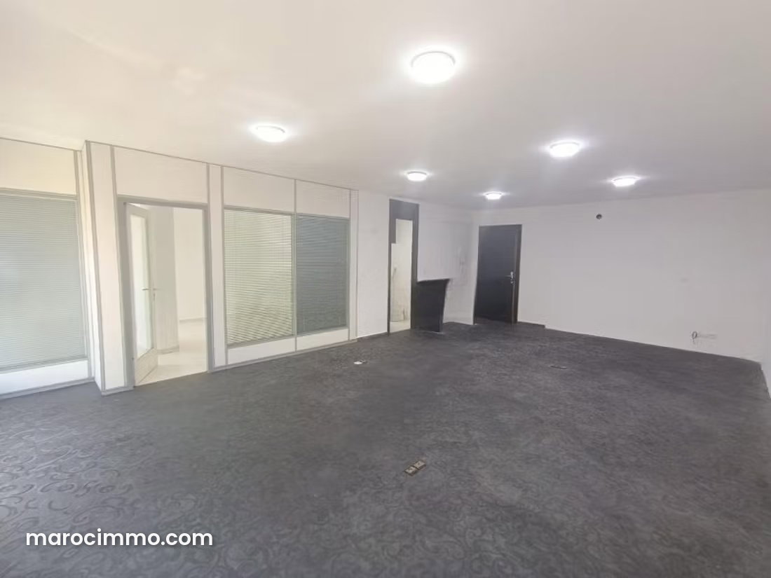 66 m² Office for Rent in Racine, Casablanca – Professional Building — Casablanca