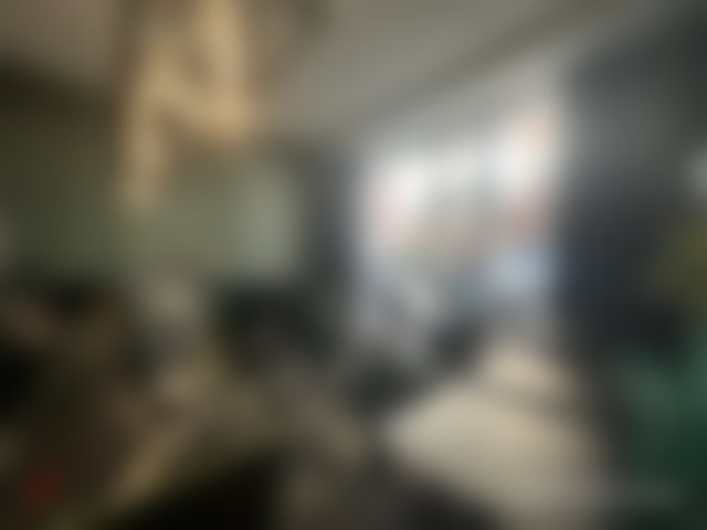 محل تجاري مميز للإيجار بشارع آنفا في الدار البيضاء — 2