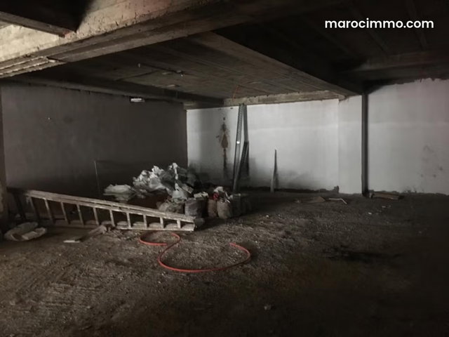 Local commercial à Louer Bd ANOUAL — 4