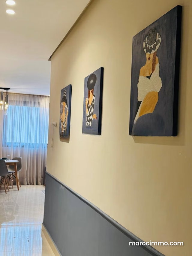 Beau studio neuf meublé à louer vue mer — 5
