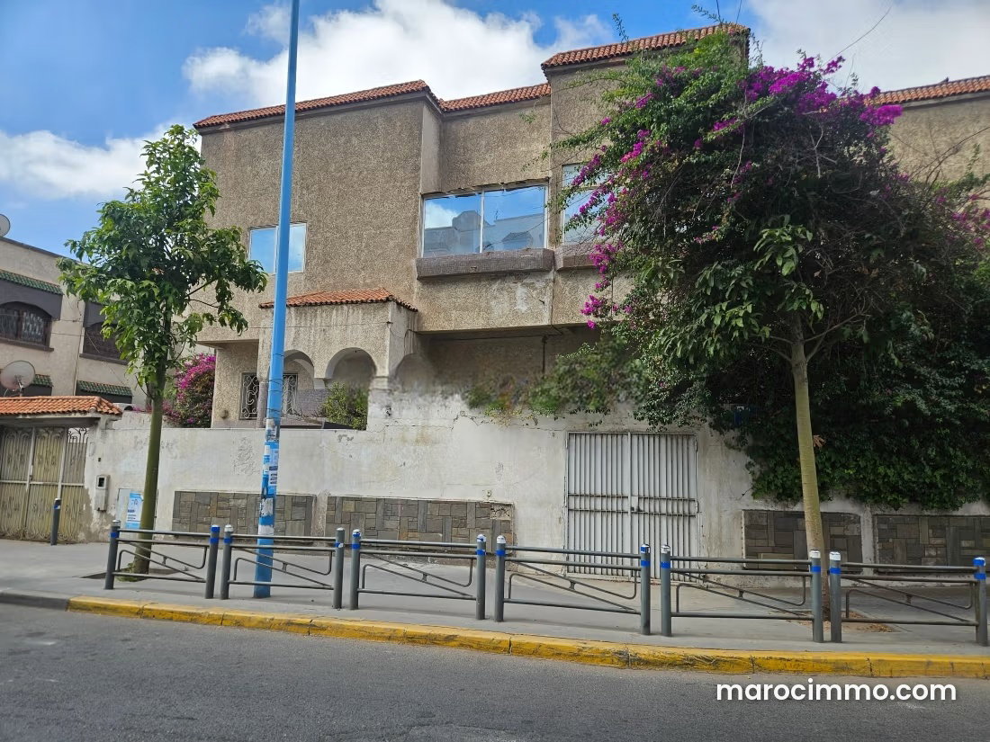 Villa 649 m² à rénover, Californie, Casablanca — Casablanca