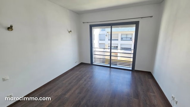 Bel appartement 2CH 121 m2 avec grande terrasse — 5