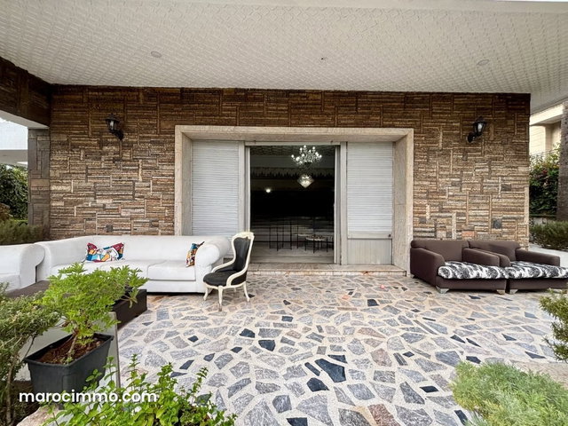 Villa sur 1010m² de Terrain à Vendre à Polo — 3