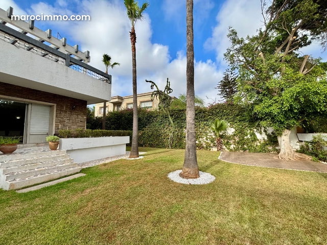 Villa sur 1010m² de Terrain à Vendre à Polo — 2