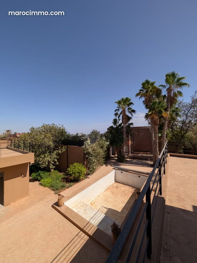 Villa de Prestige avec VNA sur la Route de Fès — 5