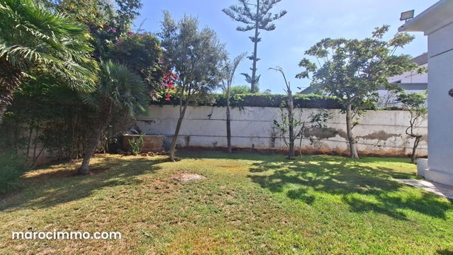 Villa plain pied 1207 m² 4 chambres sud — 2