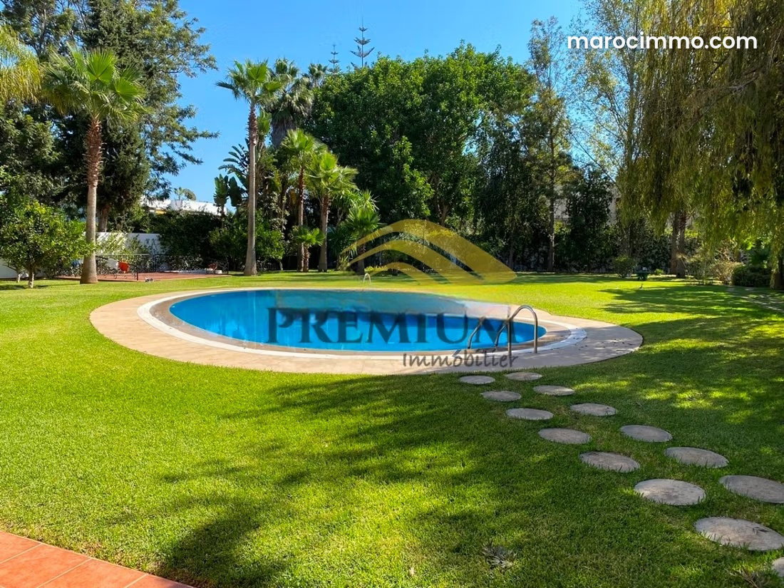 600 m² Villa with Swimming Pool and 2,000 m² Garden, Souissi, Rabat — Rabat