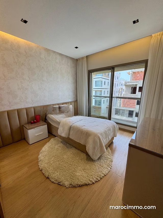 Bel appartement Meublé en location — 5