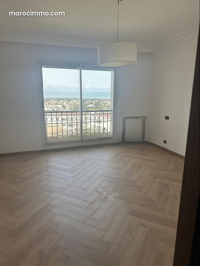 Appartement à louer à Ain Diab vue sur mer — 3