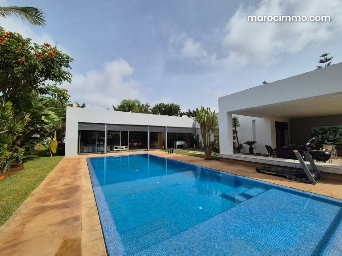 1,850 m² Villa with Pool and Sea Views, Californie, Casablanca — Casablanca