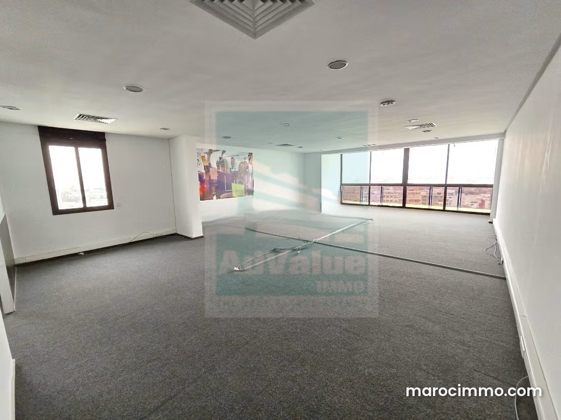 134 m² Office on the 14th Floor, Hôpitaux District, Casablanca — Casablanca