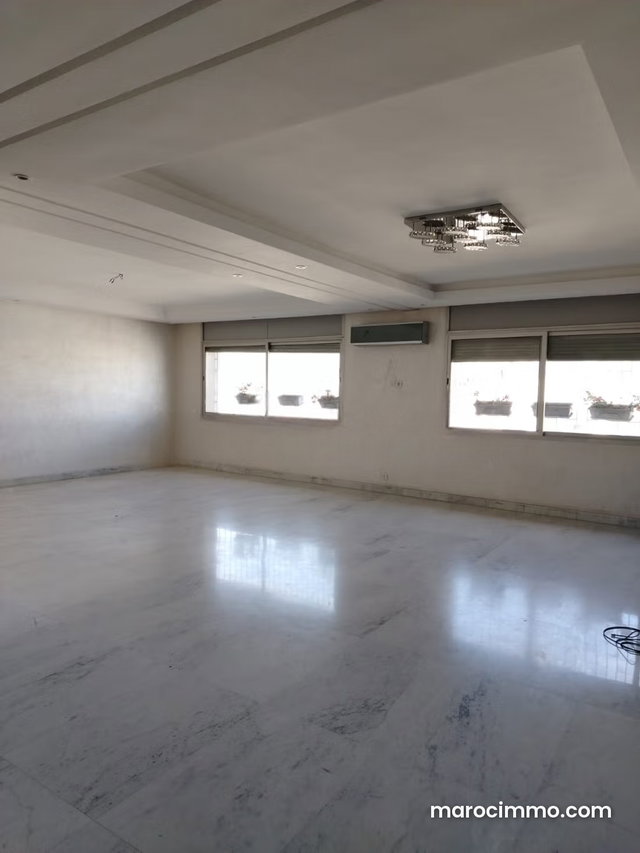 Appartement a la location vide a Gauthier 13000dh — 5