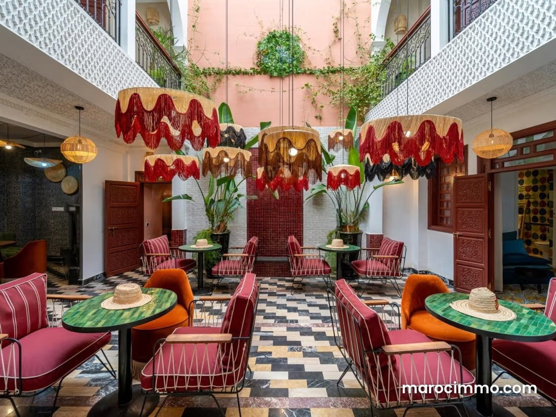Villa 6 chambres à vendre, Guéliz, Marrakech — Marrakech