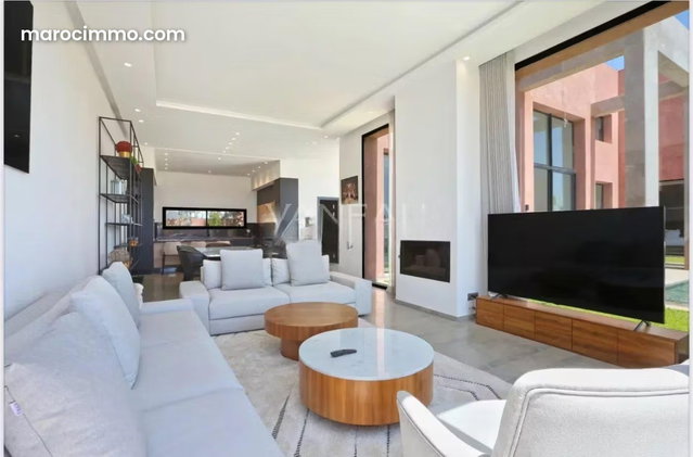Contemporary Golf Front Villa — 4