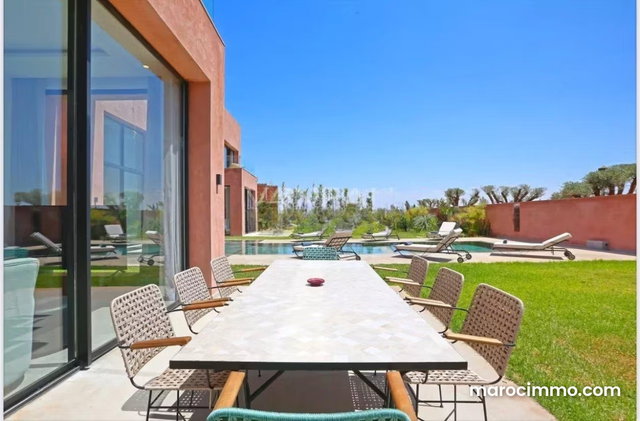 Contemporary Golf Front Villa — 2