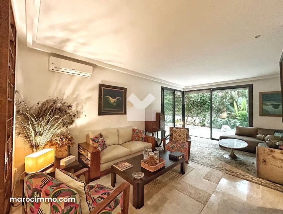 Appartement à Vendre de 197.0 m² à Dar Bouazza, Tamaris1