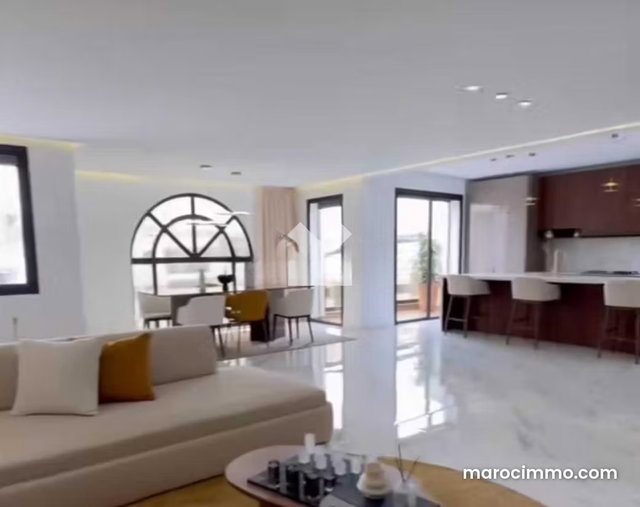 Appartement à Vendre de 205.0 m² à Casablanca, Triangle D'Or — 2
