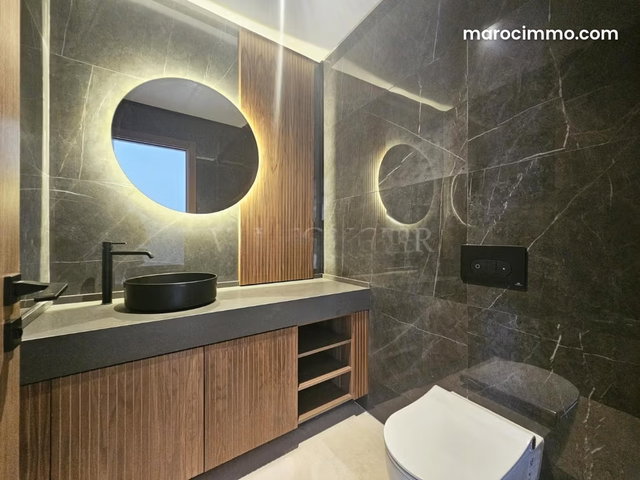 Location Magnifique appartement avec terrasse et vue mer 210m2 à Ain Diab Extension, Casablanca — 5