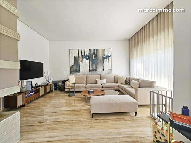 Modern 1050m2 4-Bedroom Villa with Pool for Sale in Ain Diab, Casablanca — 4