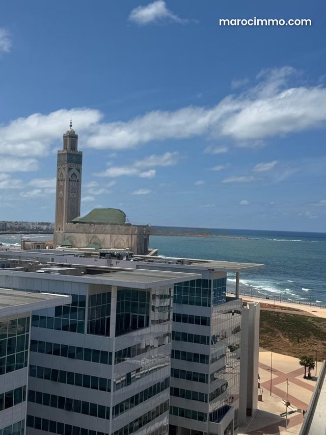 Magnificent Marina View Studio for Sale — 4