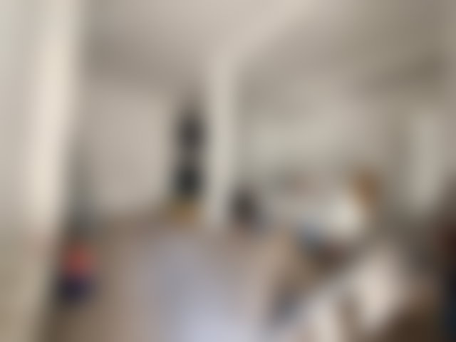 محل تجاري واسع للكراء بحي بالميير في الدار البيضاء — 2