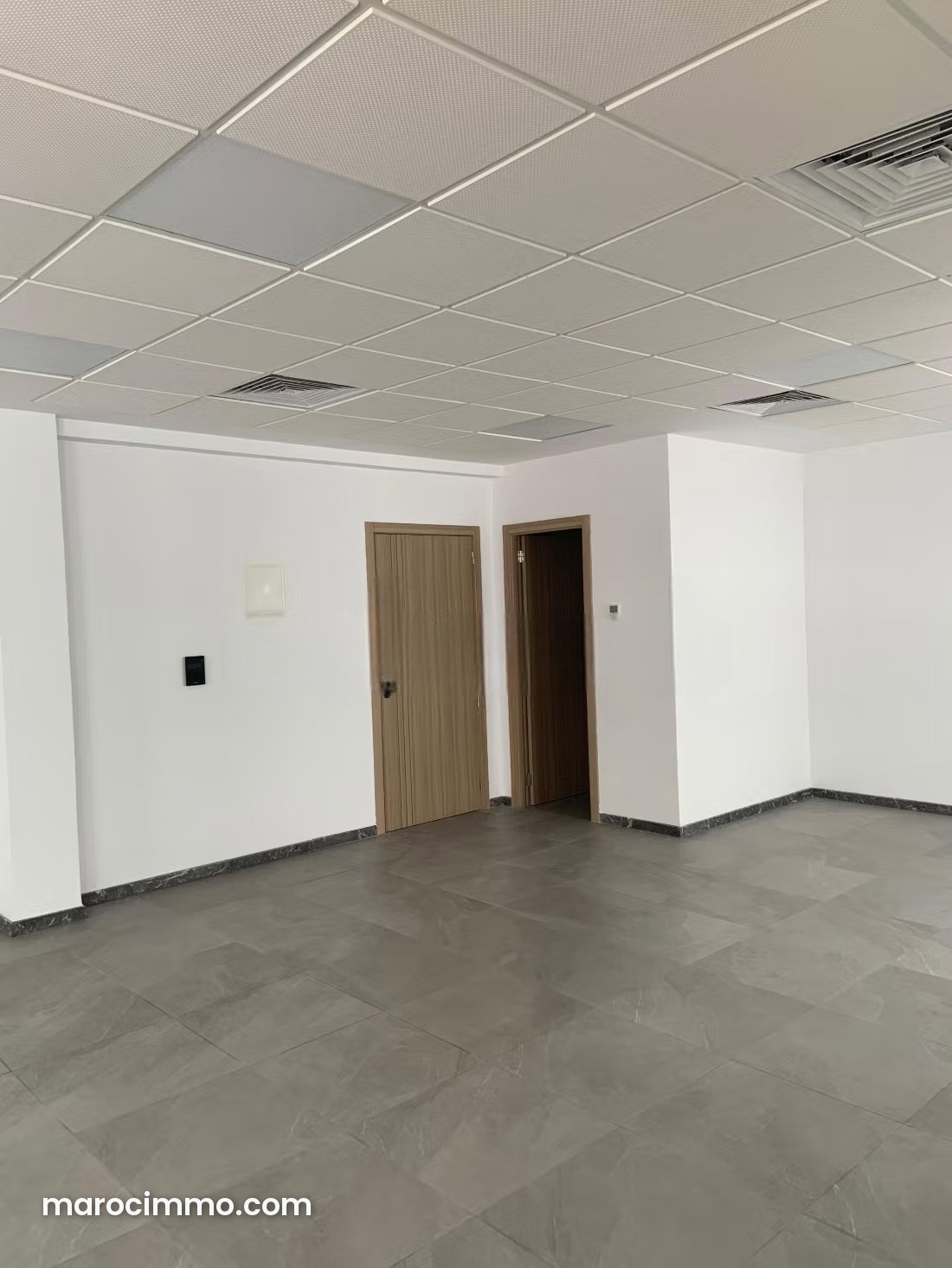 54 sqm Office for Sale in Sidi Maarouf, Casablanca — Casablanca