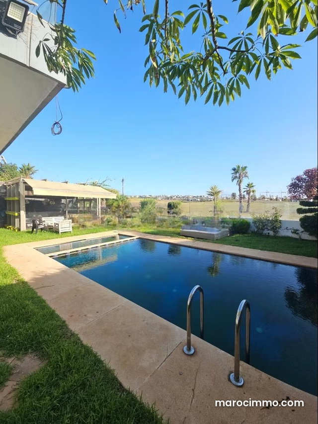 Villa de luxe vue sur golf ville verte — 4