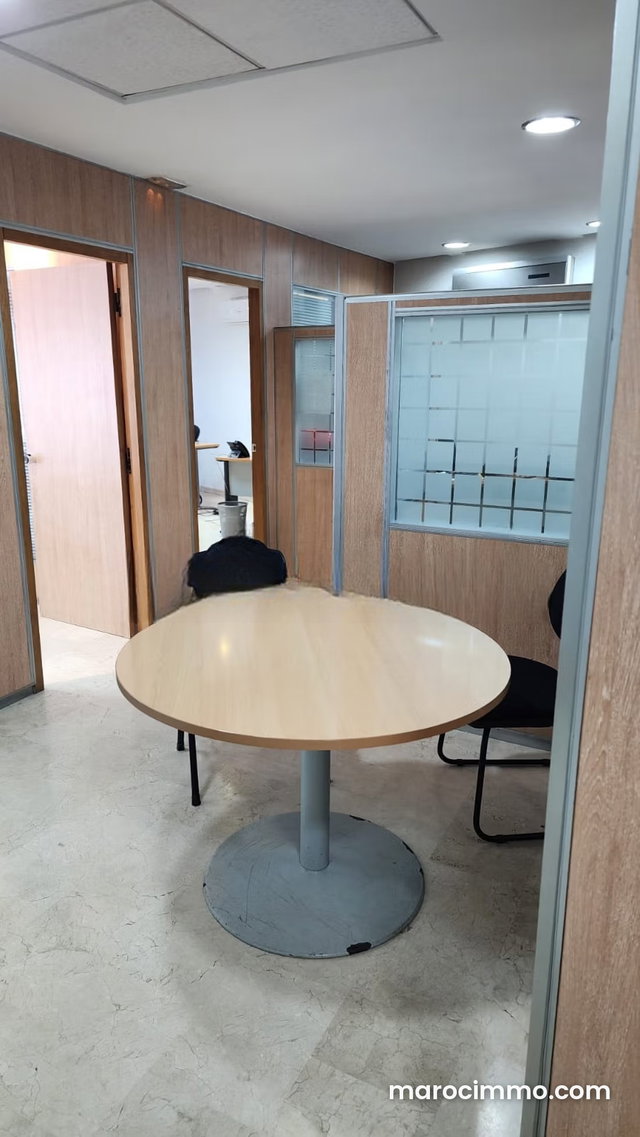 Offices for Sale at Bd La Résistance Total Surface 82 m² — 2