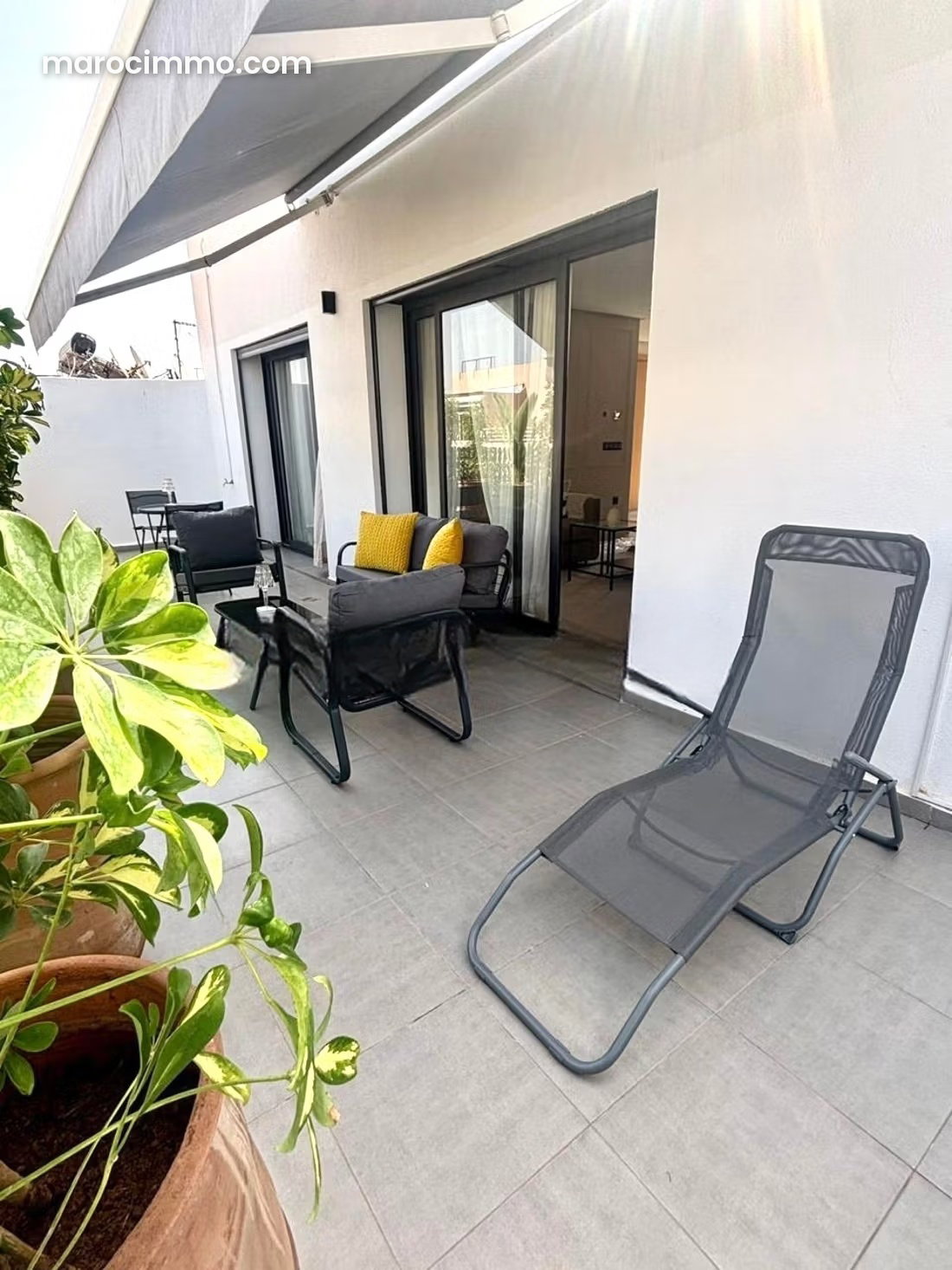 Appartement meublé avec terrasse à Maârif Extension Casablanca — Casablanca