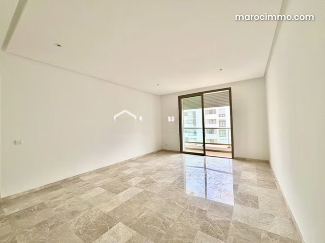 97m² Apartment in Casablanca — 3