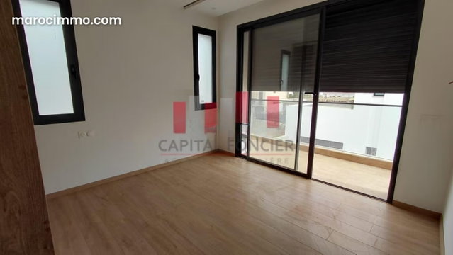 Villa neuve disponible — 3