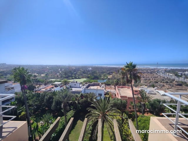 Top appartement 189m a vendre à ain diab — Casablanca