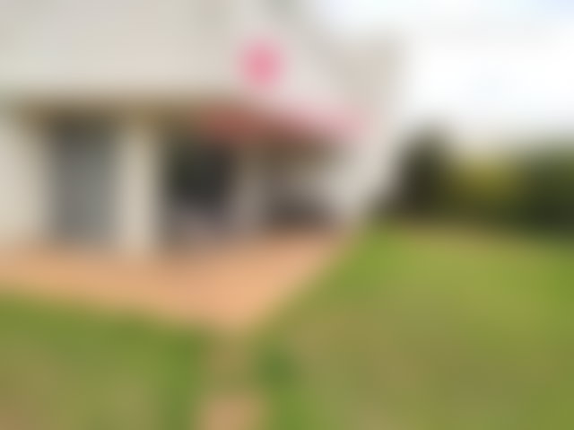 390 m² Villa with Pool and Security in El Menzeh — 2
