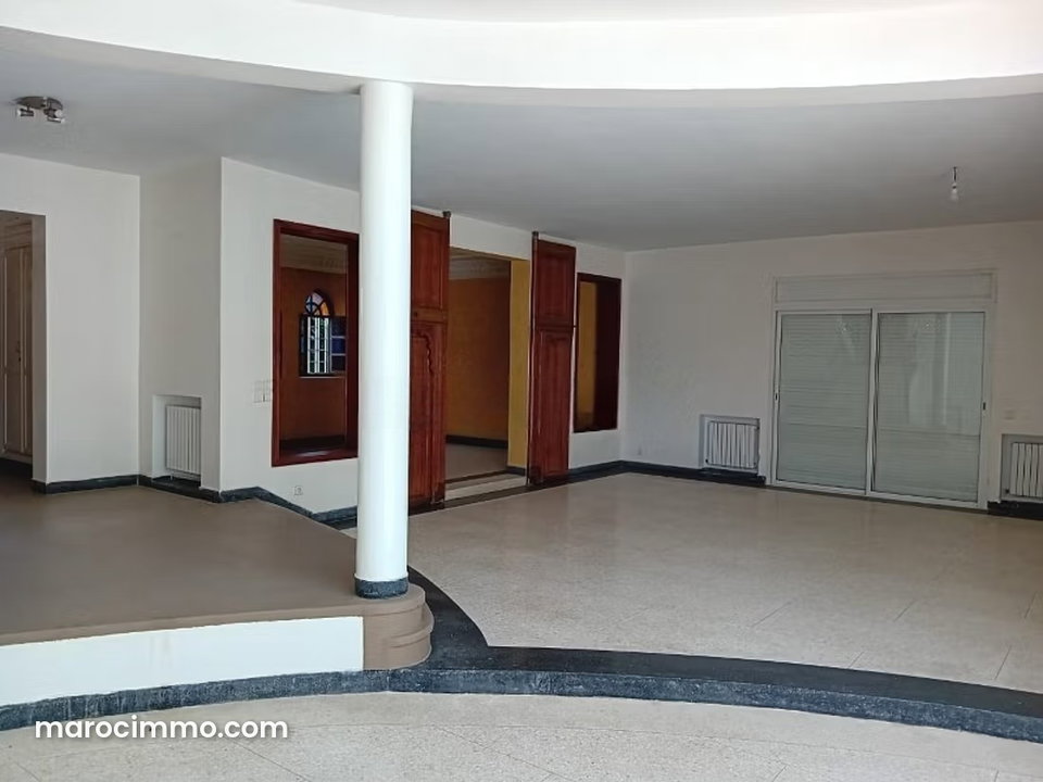 Villa for Rent in Ain Diab
