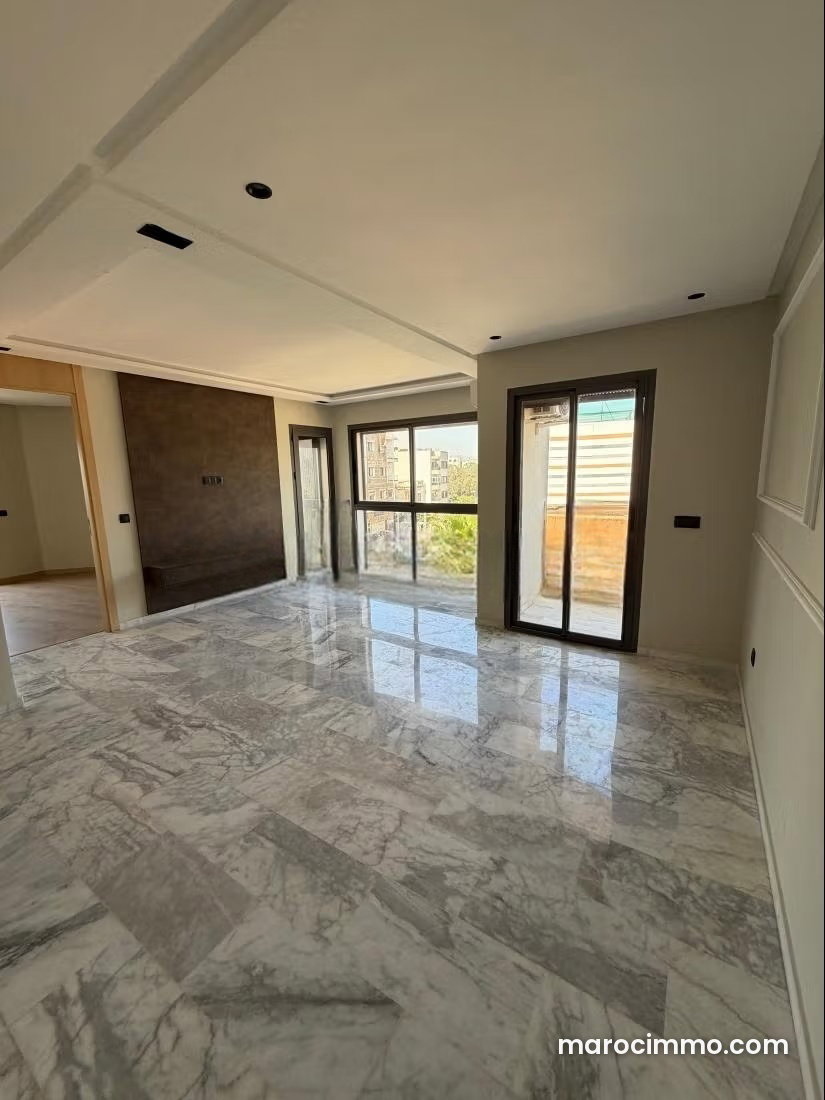 Furnished 53 m² Studio, Riviera, Casablanca, Excellent Rental Yield — Casablanca