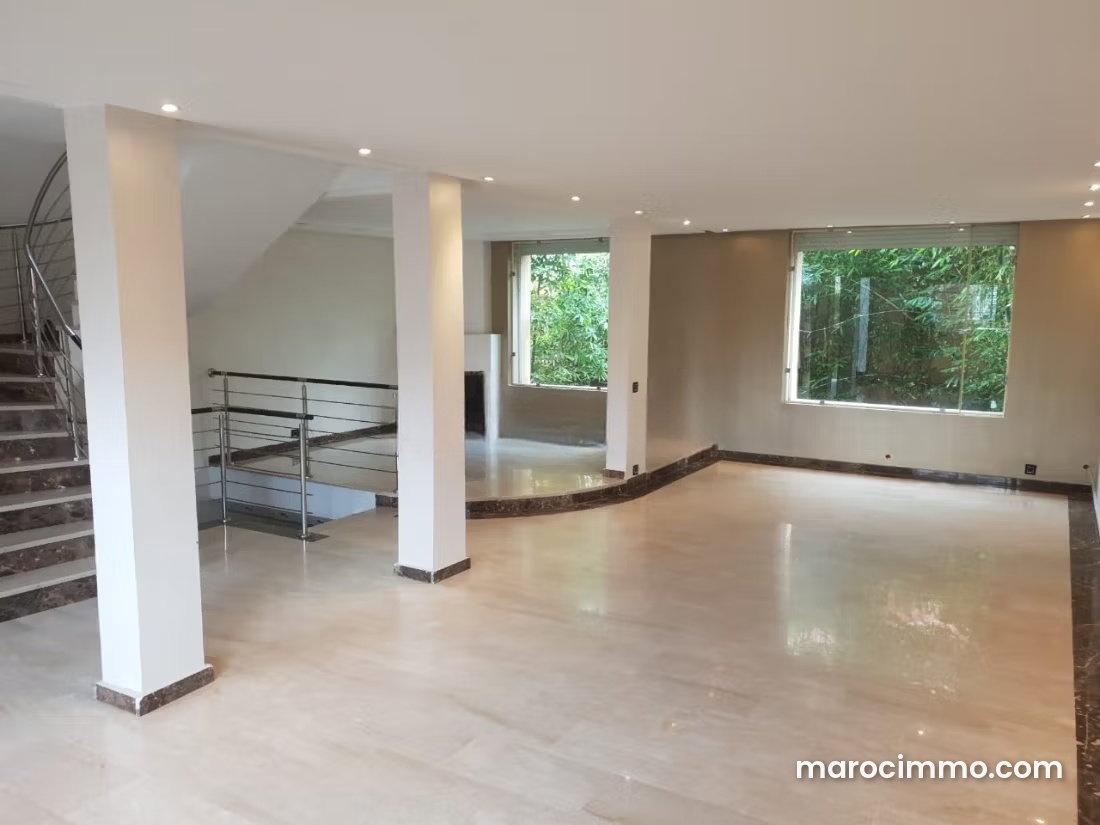 Furnished 480 m² Villa, 4 Bedrooms for Rent in Longchamps, Casablanca — Casablanca