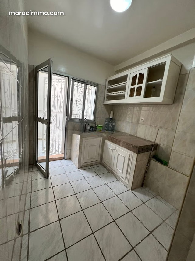Appartement usage bureau 75m2 RDC Bourgogne — 5