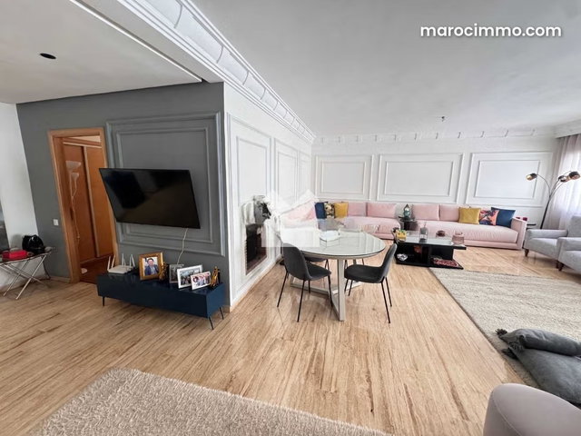Appartement à Vendre de 202.0 m² à Casablanca, Gauthier — 3