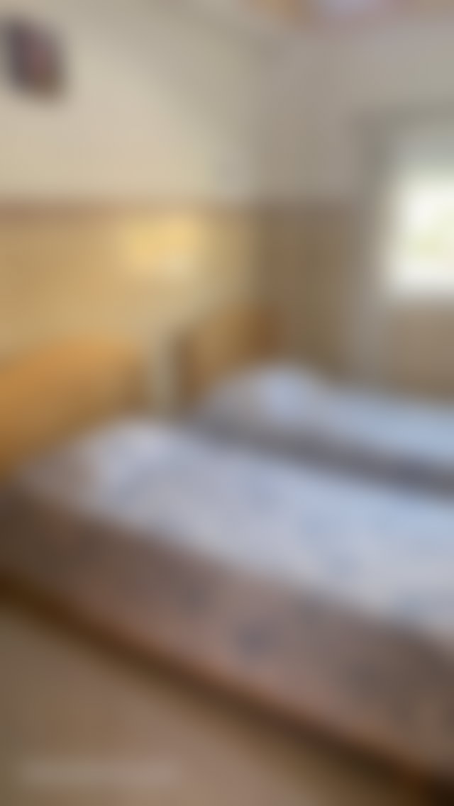 شقة مفروشة مشرقة للإيجار بحي المطار في الناظور — 3